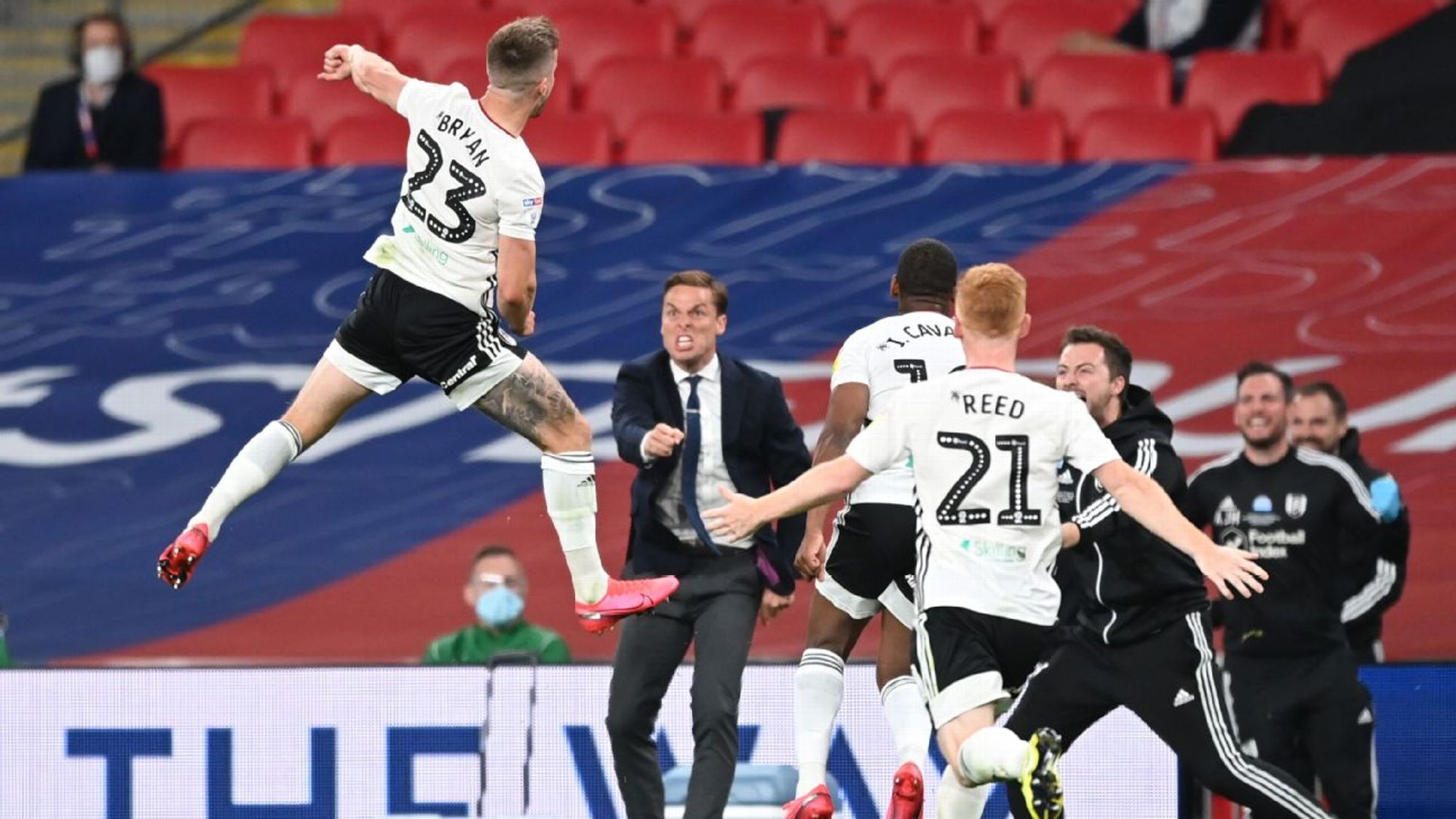 2024年中國籃球公開賽呼和浩特賽區IC隊獲勝奪冠.